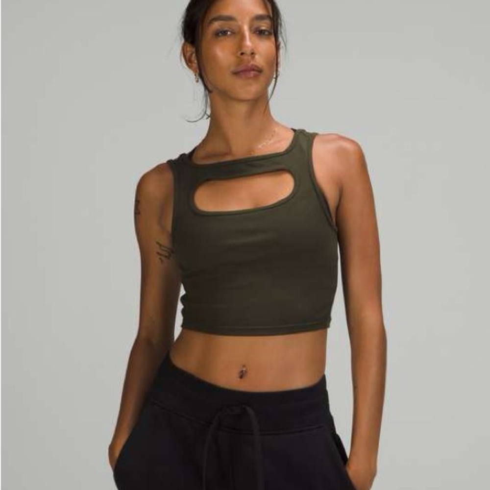 Lululemon LA Front Cut-Out Crop Tank
Dark Olive